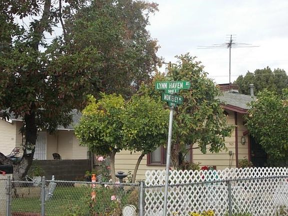 3rd image of 563 Lynn Haven Ct