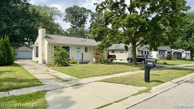 1st image of 3321 Pine Grove Ave