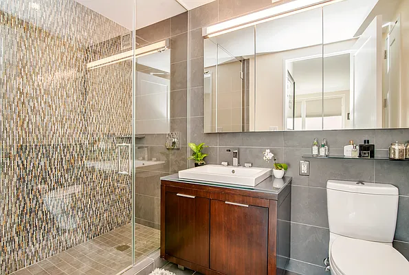 Sold by Compass | media 10