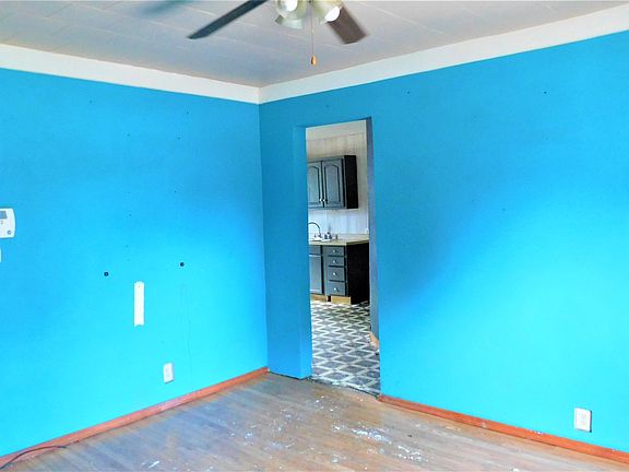 3rd image of 430 12th St