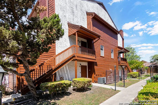 10527 Perrin Beitel Rd #B209 — Photo 18