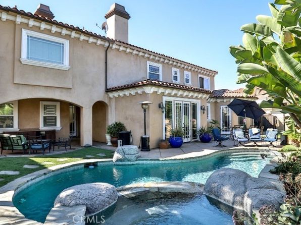 8531 10th St, Downey, CA 90241