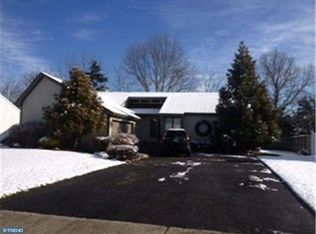 261 Constitution Ave, Toms River, NJ