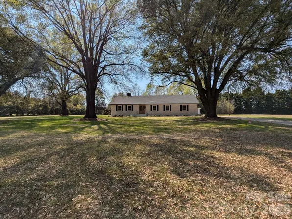 1108 Evans Mill Rd, Pageland, SC 29728