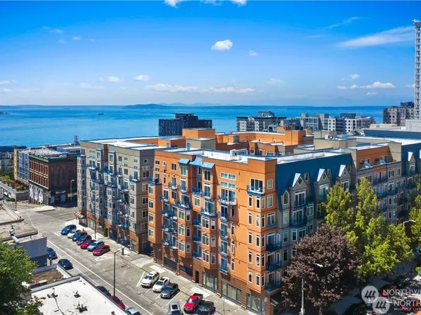 2414 1st Avenue #703, Seattle, WA 98121