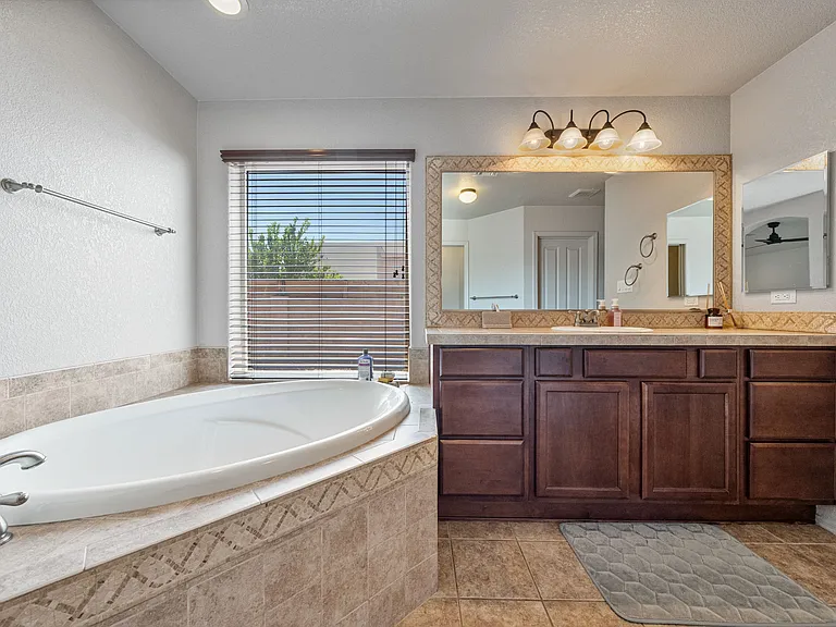 11569 E 24th Ln — Photo 22