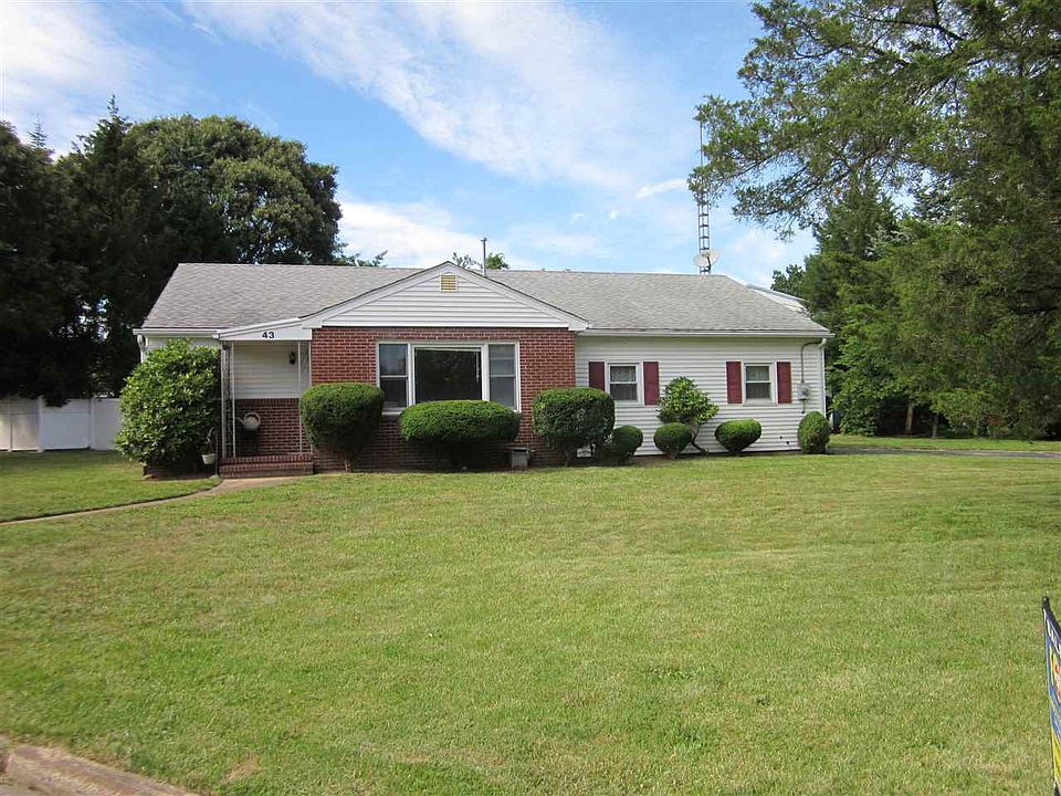 1st image of 43 E Hollywood Ln