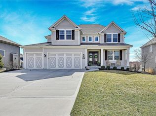 9131 W 177th Ter, Overland Park, KS 66013