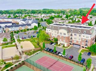 6404 Fernandez Ct, Parlin, NJ 08859