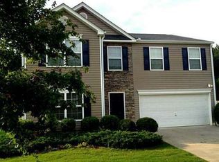 3370 Bridgeshaw Dr, Cumming, GA