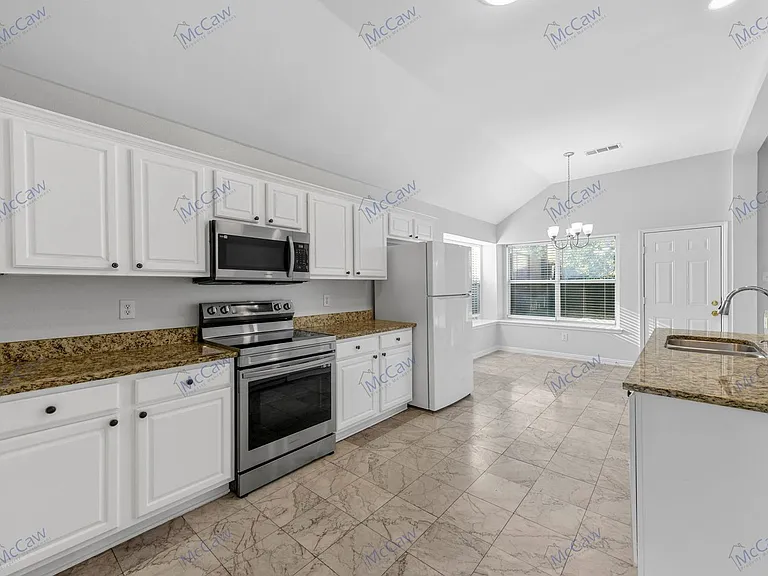 1403 Marblecrest Dr — Photo 14