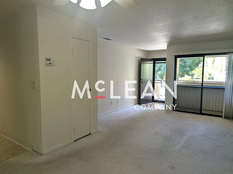 685 N Ashurst Ct #H207 — Photo 3