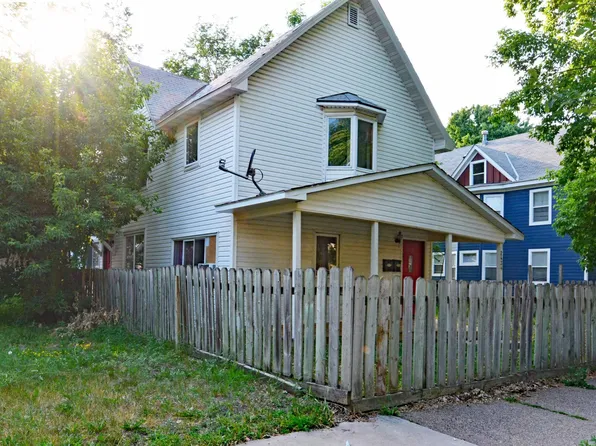 2434 13th Ave S, Minneapolis, MN 55404