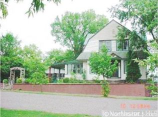 320 5th St, Moose Lake, MN 55767
