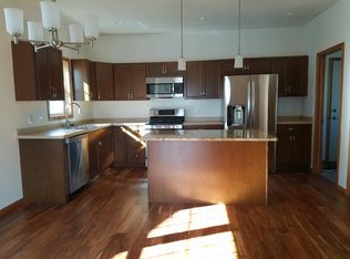298 Tall Grass Trl, Sun Prairie, WI 53590