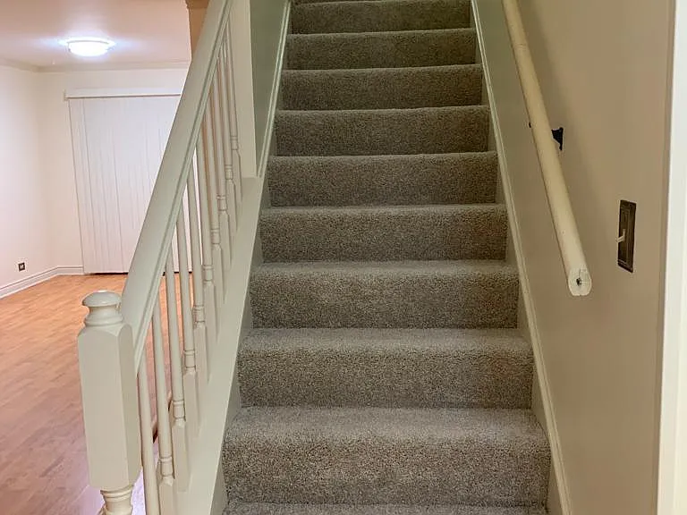 136 N Waterford Dr — Photo 23