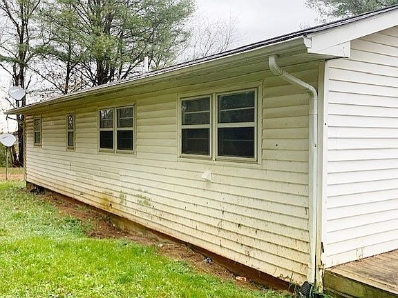 4th image of 83 Songbird Ln