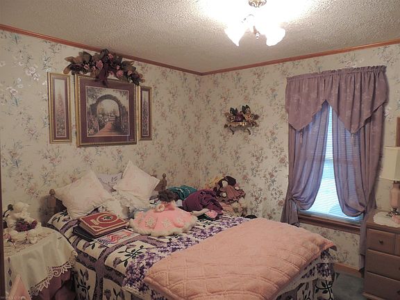 5th image of 4411 Crockett Ave