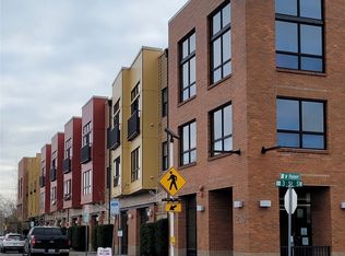 210 W Pioneer Ave UNIT 219, Puyallup, WA 98371