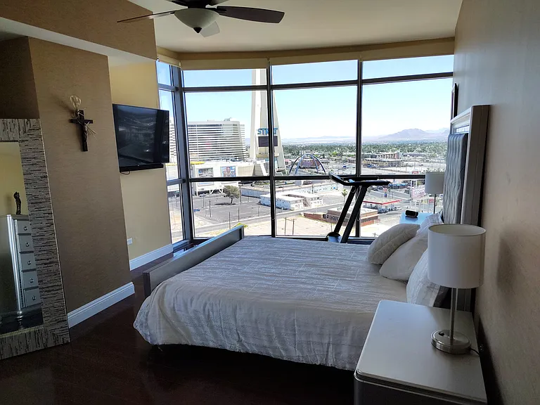 200 W Sahara Ave #1208 — Photo 6