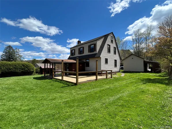 20 Spring Street, Livingston Manor, NY 12758
