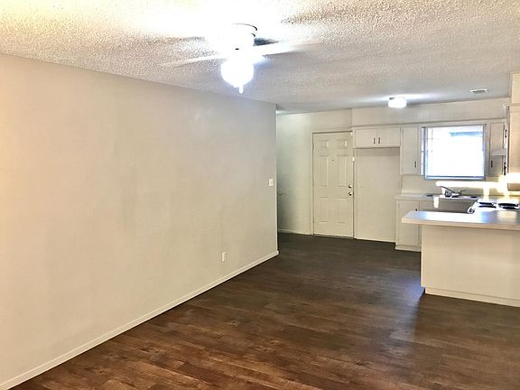 4th image of 1913 41st St APT A