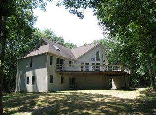 3375 Paradise Point Rd, Southold, NY 11971