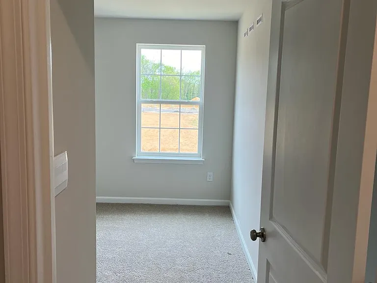 49 Elliot Ln — Photo 17
