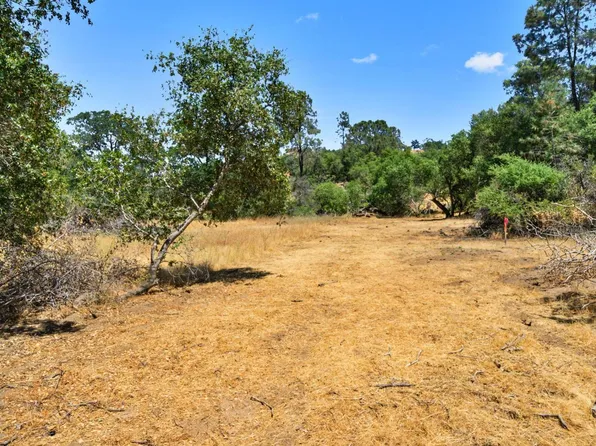 1812 Sentinel Ct, Coarsegold, CA 93614