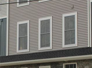 86 Hess Ave, Hellertown Boro, PA 18055