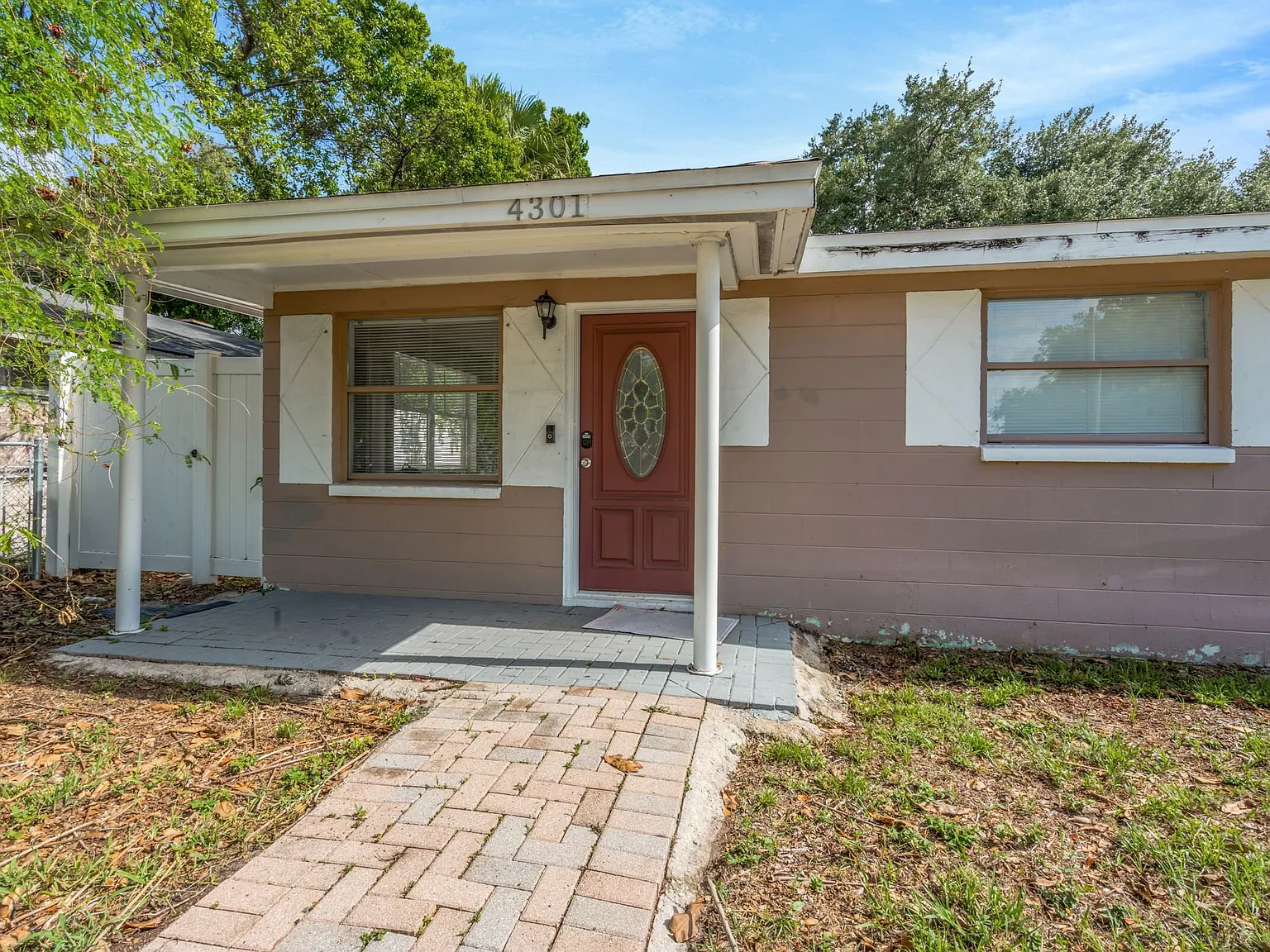 Section 8 Accepted Charming Tampa Home For Rent Close To International Plaza Mall, Midtown And Tpa! — Photo 4
