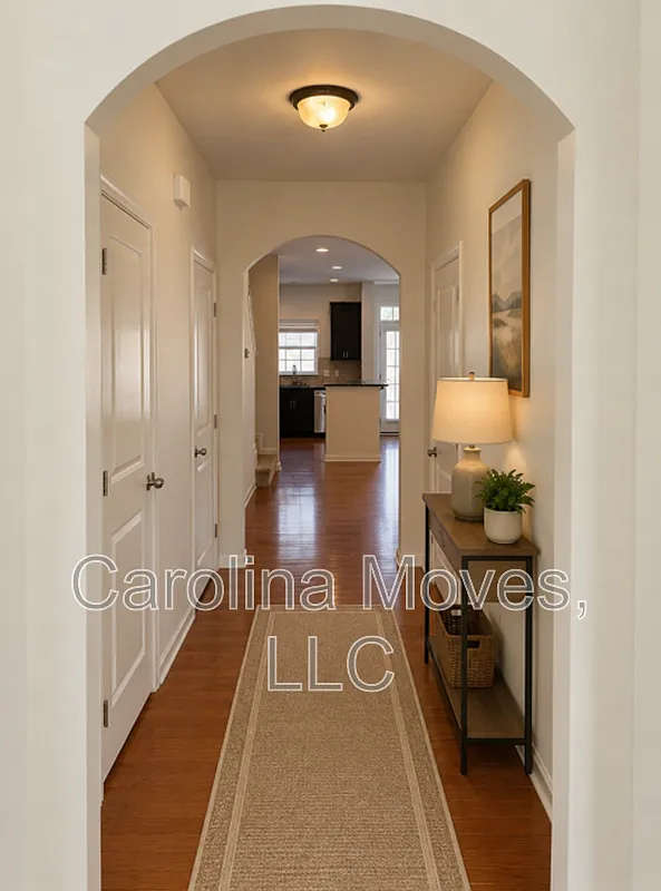 3 bed, 2.5 bath, 1565 sqft, $1,790 — Photo 3