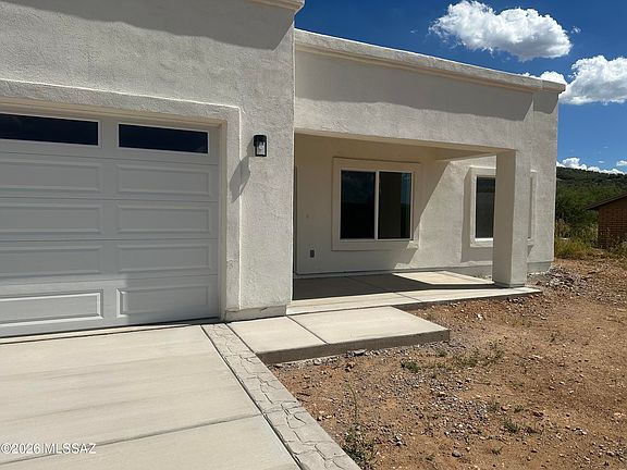 2nd image of 1427 Alisa Ct