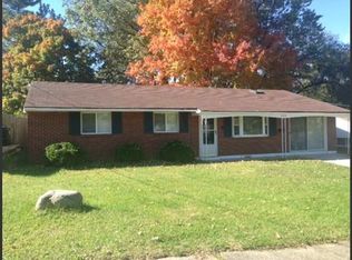 319 Brookforest Dr, Cincinnati, OH 45238