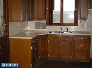 408 E Bacon St, Pottsville, PA 17901