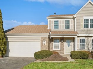 1316 Regent Dr, Mundelein, IL 60060