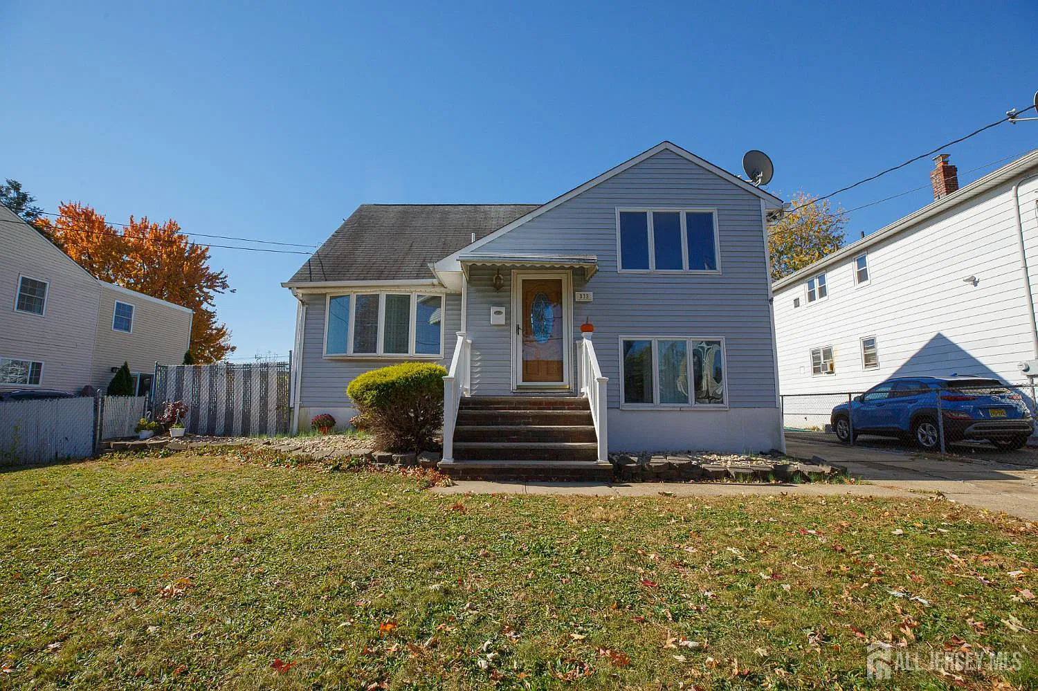 4 bed, 2.0 bath, 1150 sqft, $3,550 — Photo 1