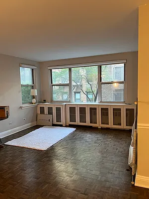 Rented by Realmart Realty LLC | media 7