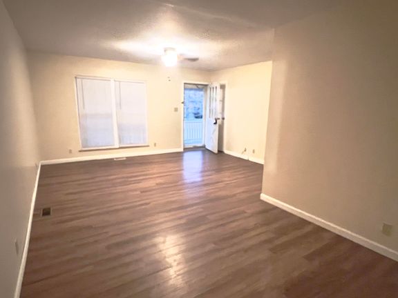 2nd image of 201 Maple Dr