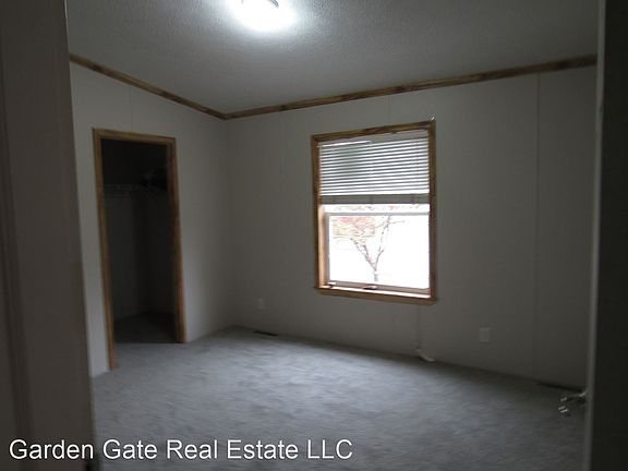 4th image of 565 N 1st Ave
