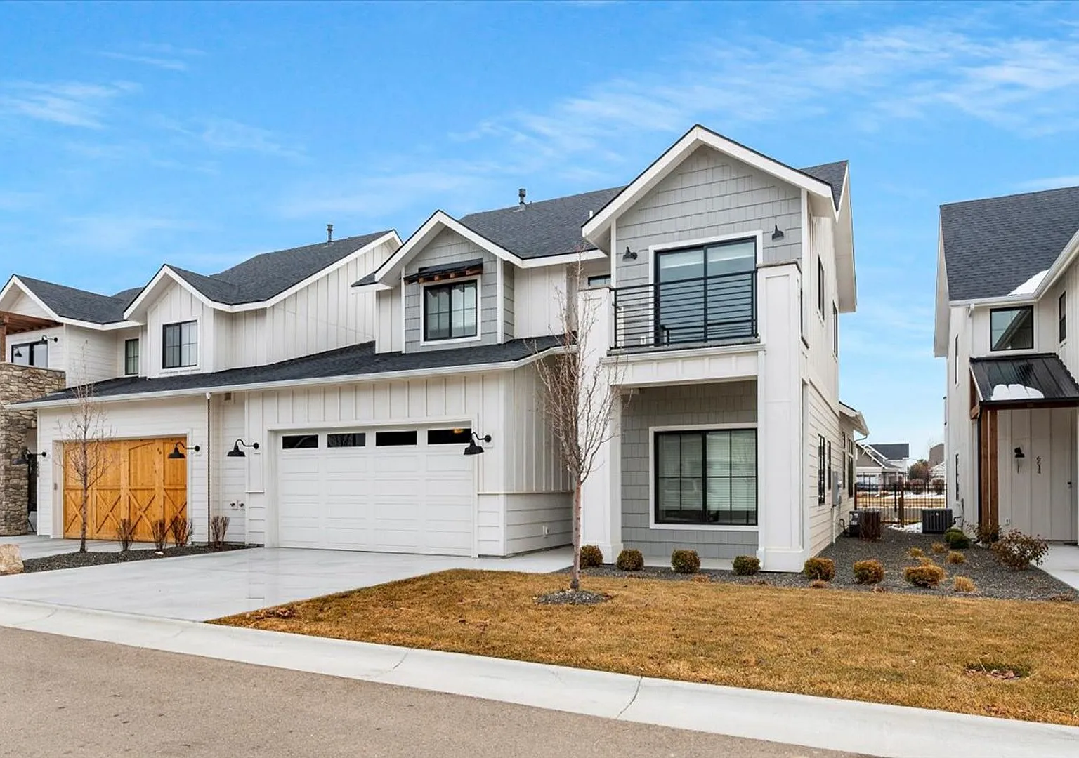 3 Bedroom 2.5 Bathroom Townhouse in SpurWing — Photo 2