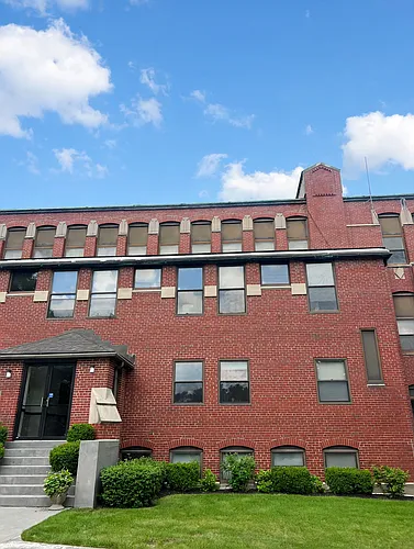 145 Broad St Photo 1