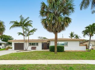 101 Palamino Cir, Boca Raton, FL 33487