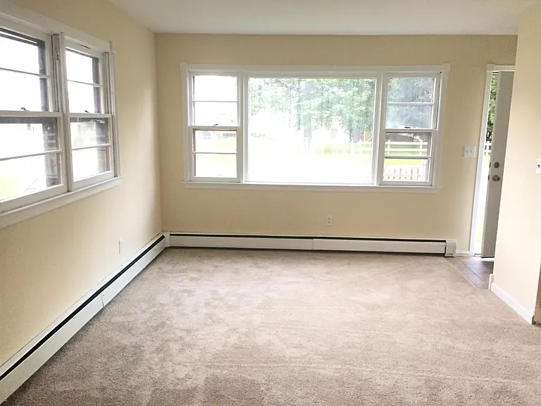 55 Woodend Rd — Photo 11