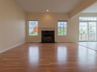 9 Smock Ct, Manalapan, NJ 07726