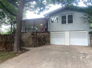 1608 Glenwick Dr, Fort Worth, TX 76114