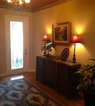 Warm, Welcoming Foyer