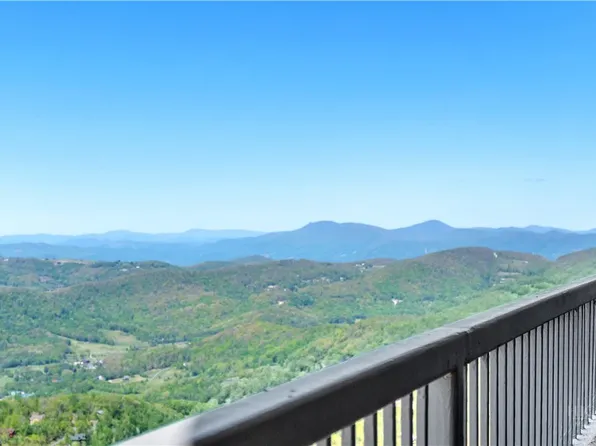 303 Sugar Top Drive #2513, Sugar Mountain, NC 28604