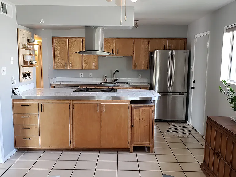 1825 E Randall Dr — Photo 5