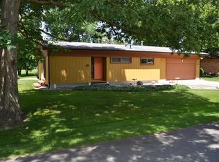 11 Cambridge Ct, Anderson, IN 46012